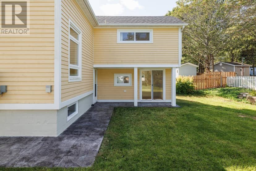 2 Milbanke Street, St. John's, photo 4