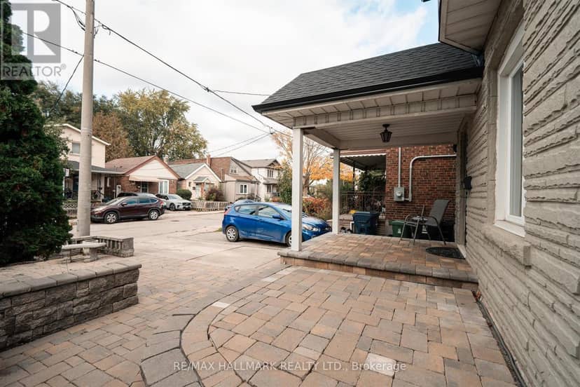 9 Savoy Avenue, Toronto, photo 7