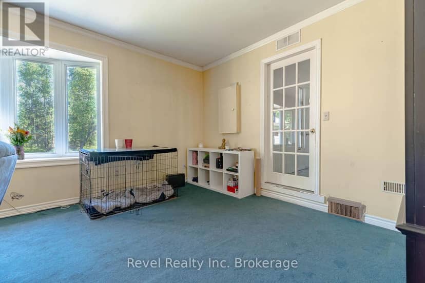 36 Tebby Boulevard — photo 34 of 40