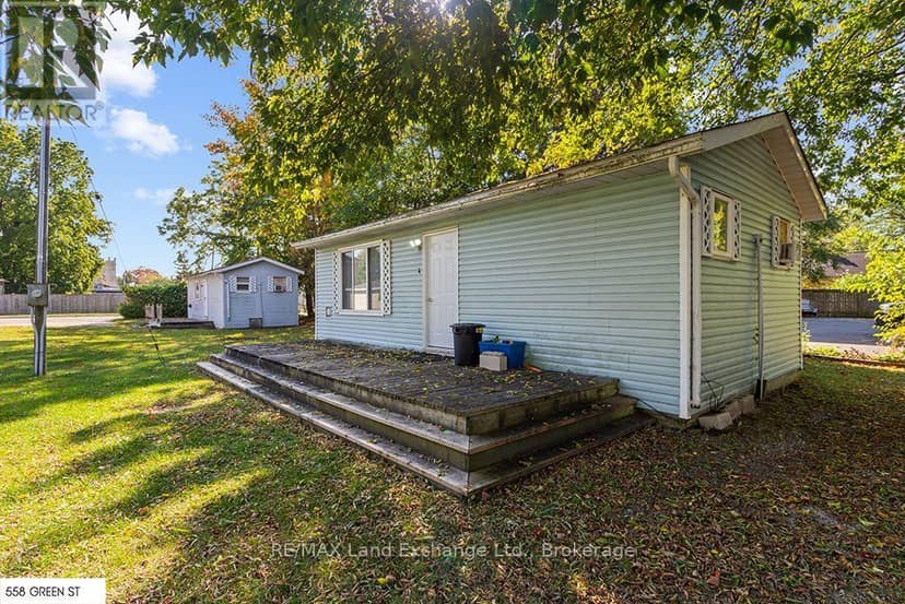 558 Green Street — photo 23 of 34