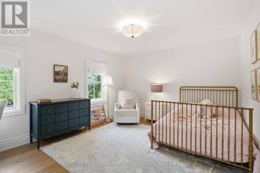 890 Forest Glen Avenue — photo 31 of 40