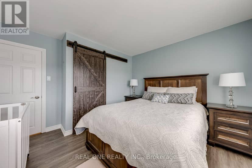707 - 1701 Lampman Avenue — photo 30 of 37