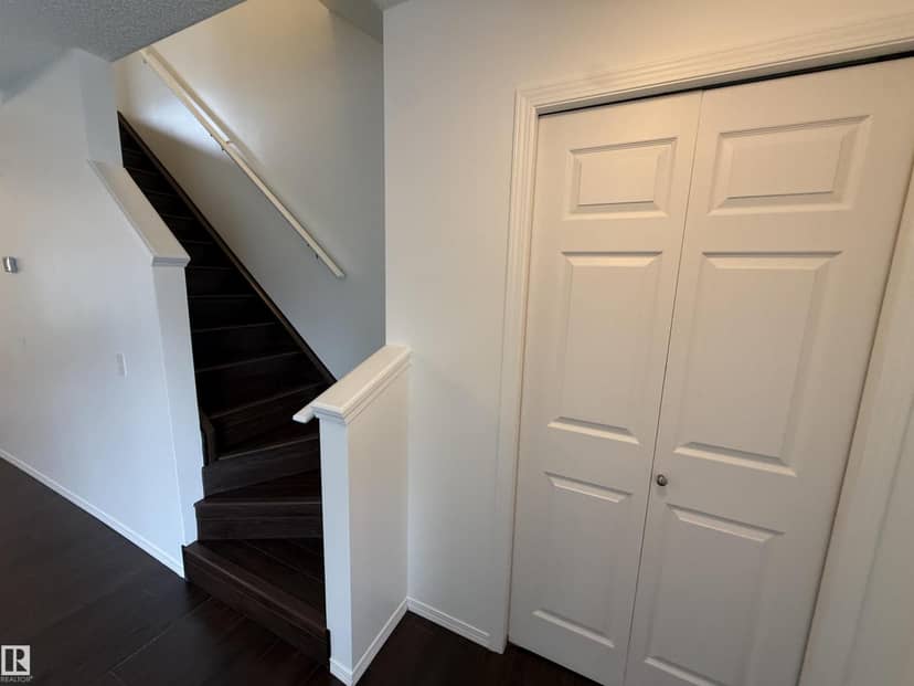 #8 3075 Trelle Cr NW — photo 26 of 40