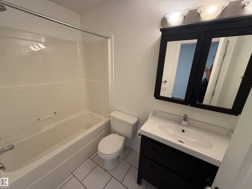 #8 3075 Trelle Cr NW — photo 32 of 40