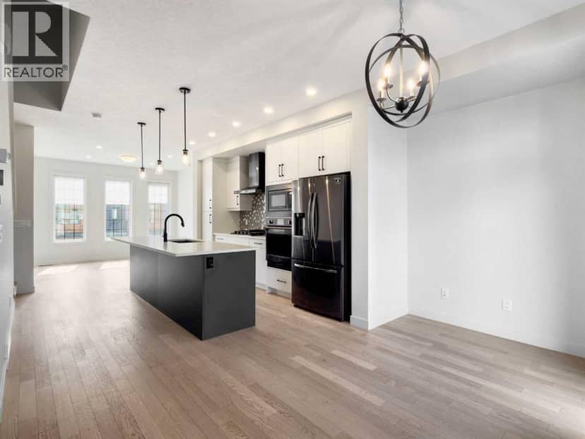 204, 81 Greenbriar Place NW, Calgary, photo 6