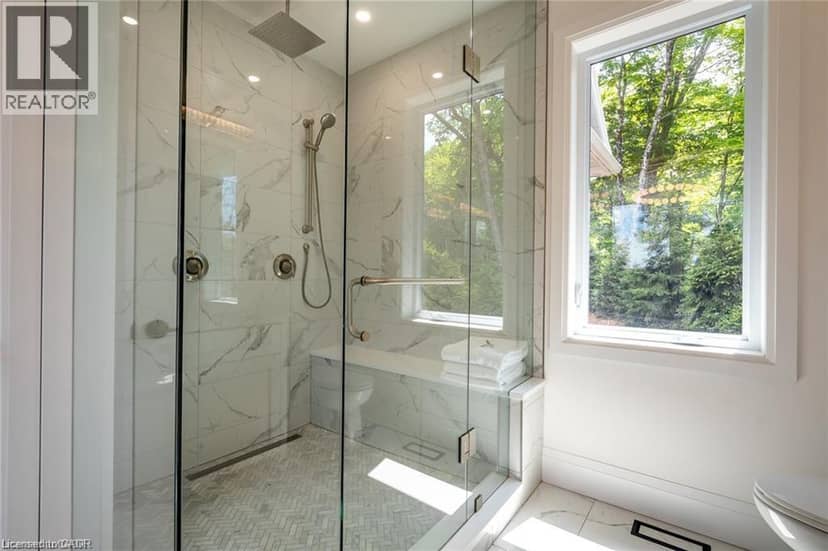 1052 WALTON Avenue — photo 24 of 38