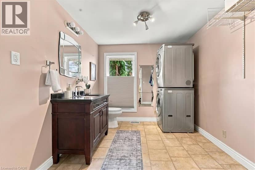 38 LYLE Place — photo 20 of 40