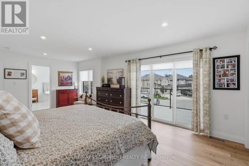 15 Saint Anthony Place — photo 23 of 40