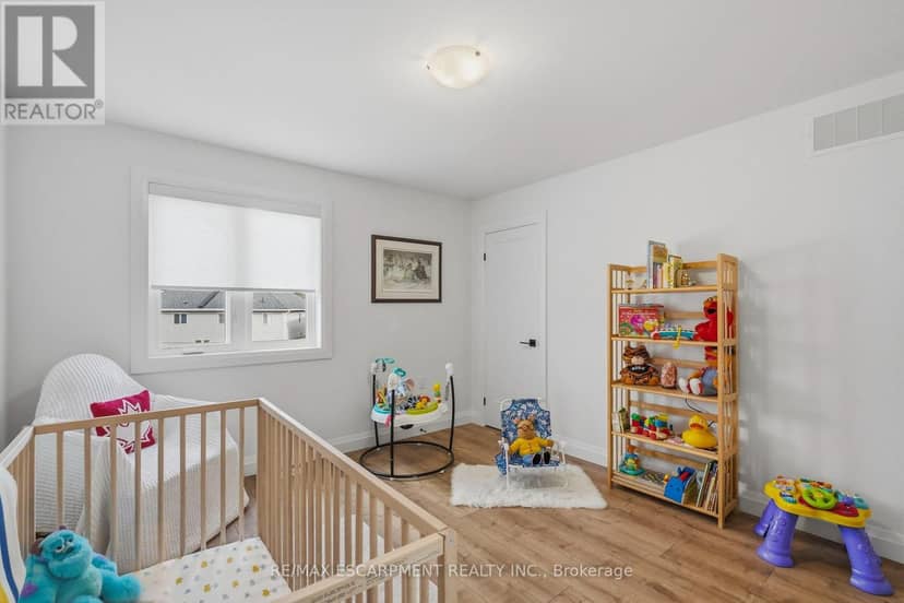 15 Saint Anthony Place — photo 29 of 40