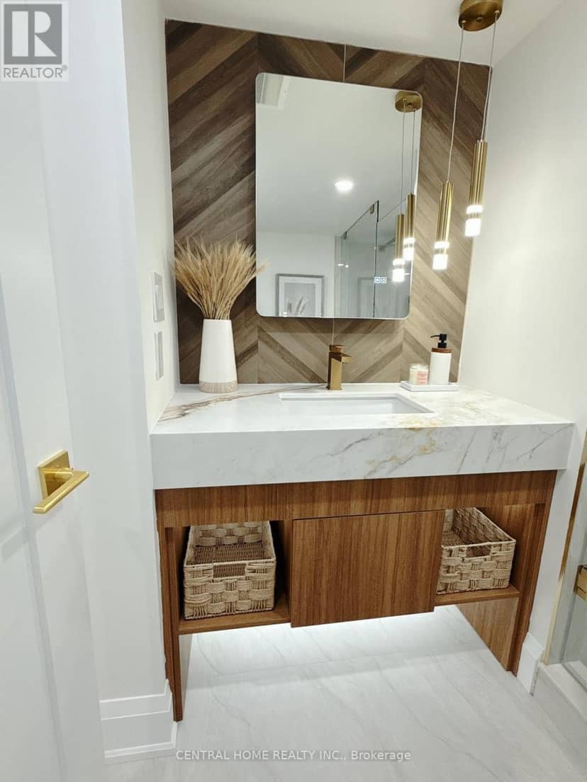 302 - 85 Skymark Drive — photo 18 of 40