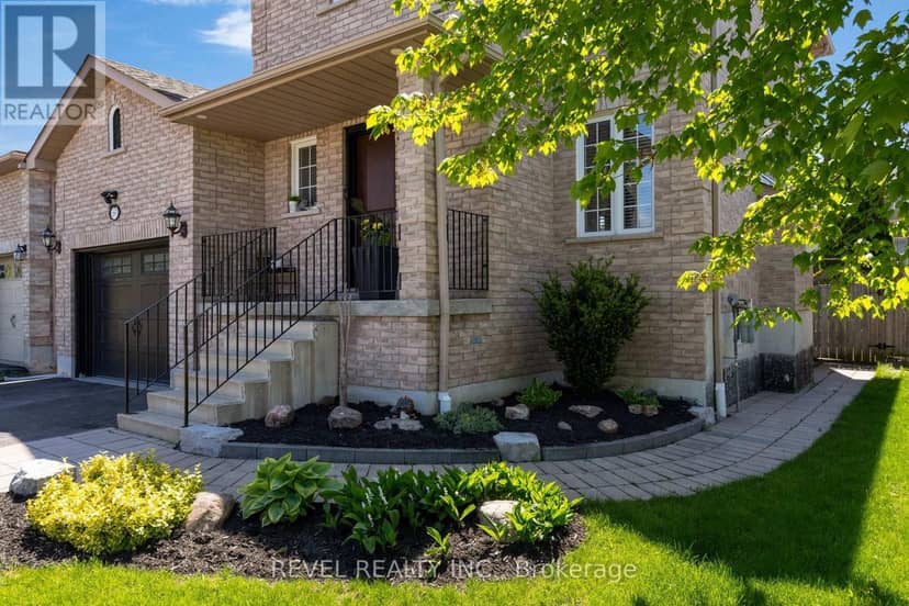 69 Stephanie Lane — photo 2 of 40