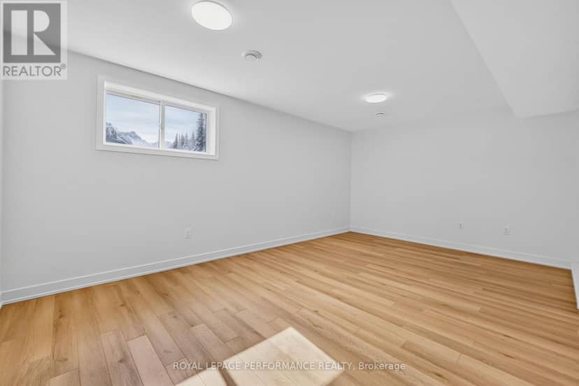 TH-167D Cypress Street — photo 32 of 40