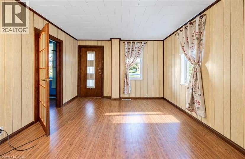 1383 BRIDGE Street — photo 11 of 29