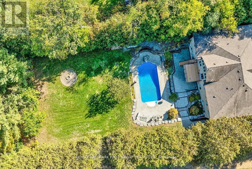 15 Shepherd Road, Whitby