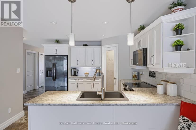 83 Aspen Drive — photo 9 of 40