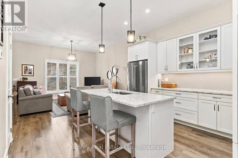 928 John Fairhurst Boulevard — photo 14 of 40
