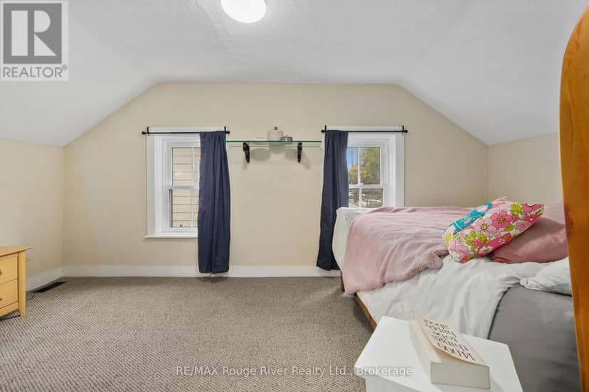 27 Buck Street — photo 25 of 40