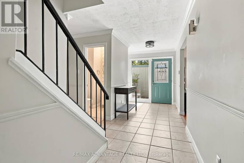659 Woodcrest Boulevard — photo 10 of 40