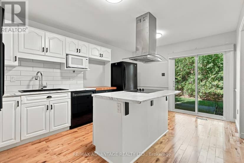 659 Woodcrest Boulevard — photo 16 of 40