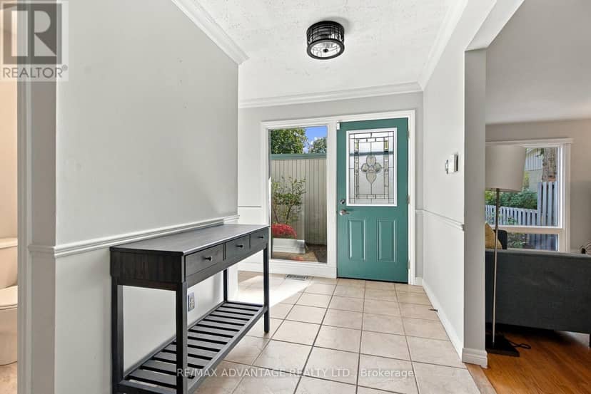 659 Woodcrest Boulevard, London South, photo 8