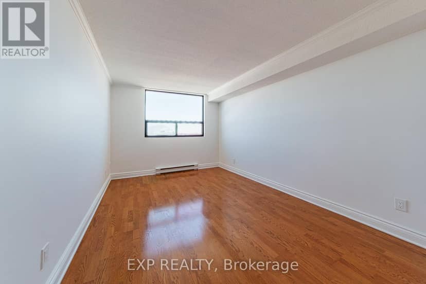1004 - 1440 Heron Road — photo 17 of 23