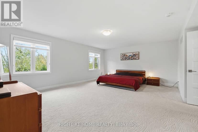 35 Hawks Landing Crescent — photo 35 of 40