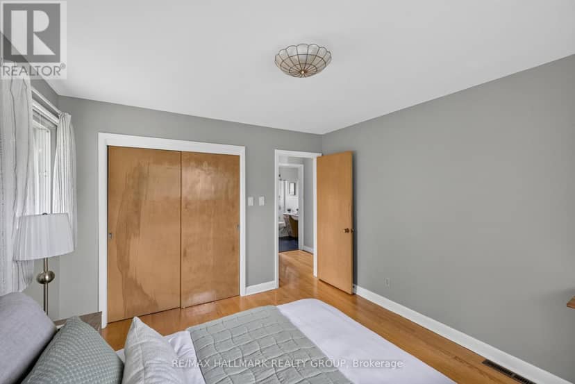 811 Iroquois Road — photo 17 of 33