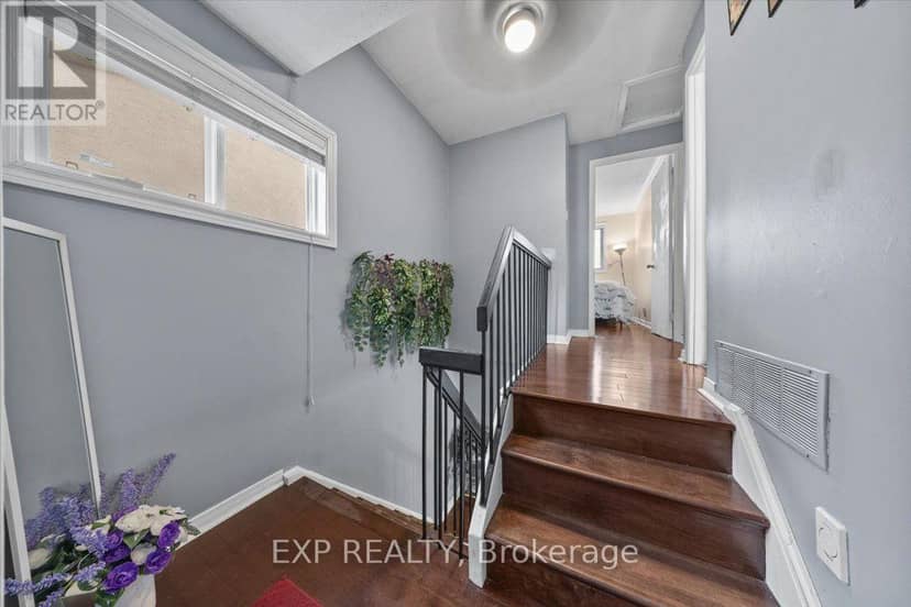 66 Tedwyn Drive — photo 18 of 40