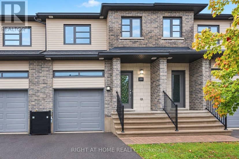 285 Munro Street — photo 1 of 33