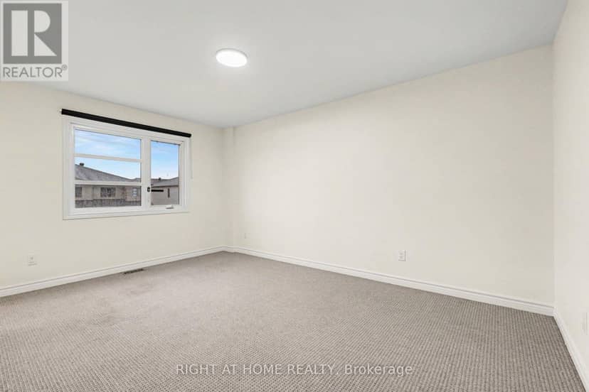285 Munro Street — photo 16 of 33