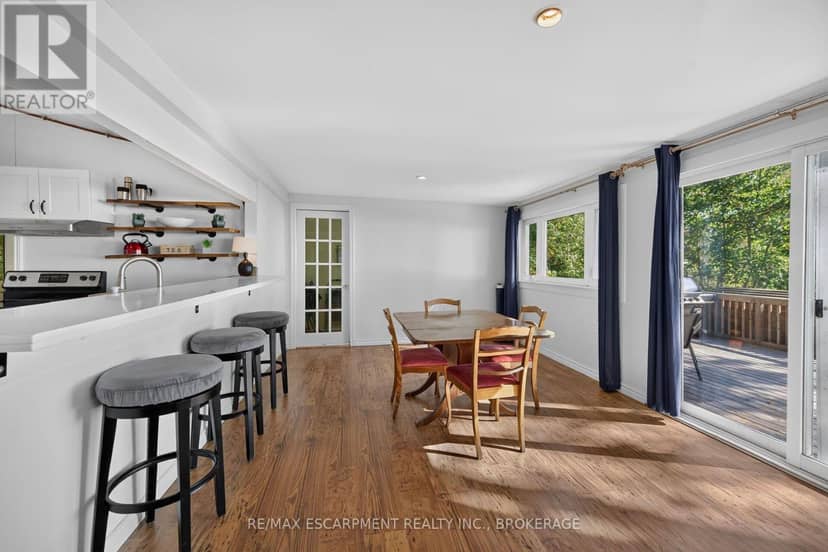 1778 Lakeshore Road — photo 10 of 40