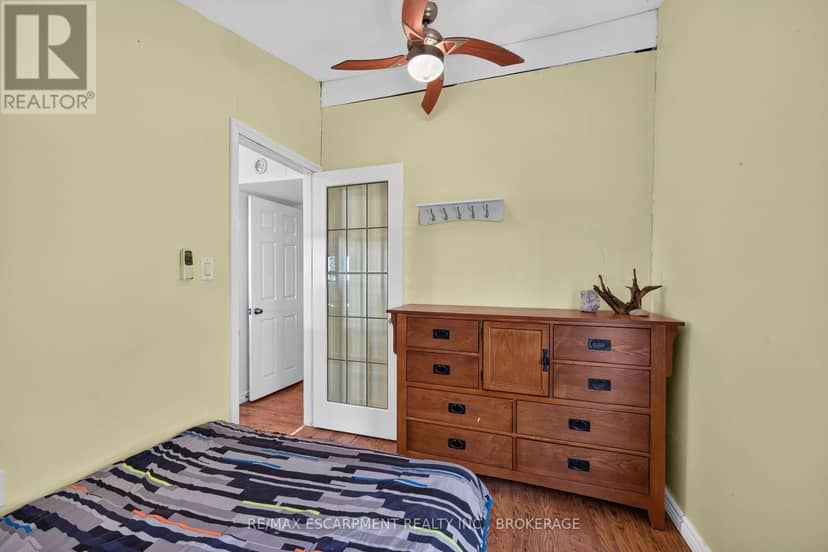 1778 Lakeshore Road — photo 17 of 40