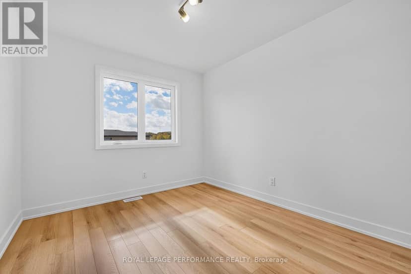 TH-152B Cypress Street — photo 29 of 40