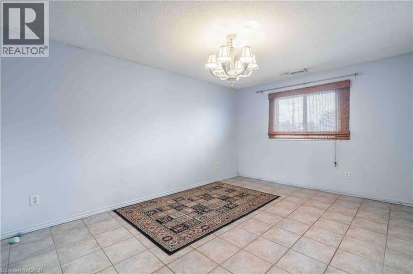 374 UPPER WENTWORTH Street — photo 21 of 40