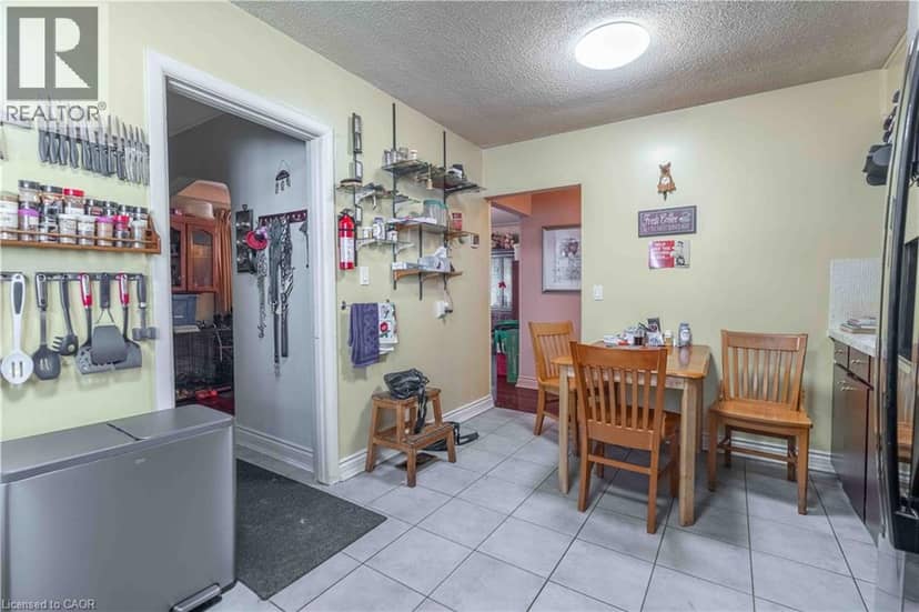 374 UPPER WENTWORTH Street — photo 34 of 40