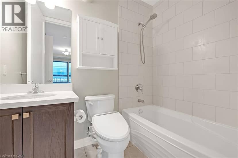 112 KING Street E Unit# 1006 — photo 16 of 28