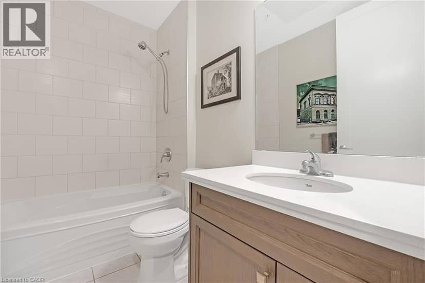 112 KING Street E Unit# 1006 — photo 21 of 28