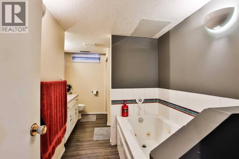 2700 12 Avenue N — photo 17 of 26