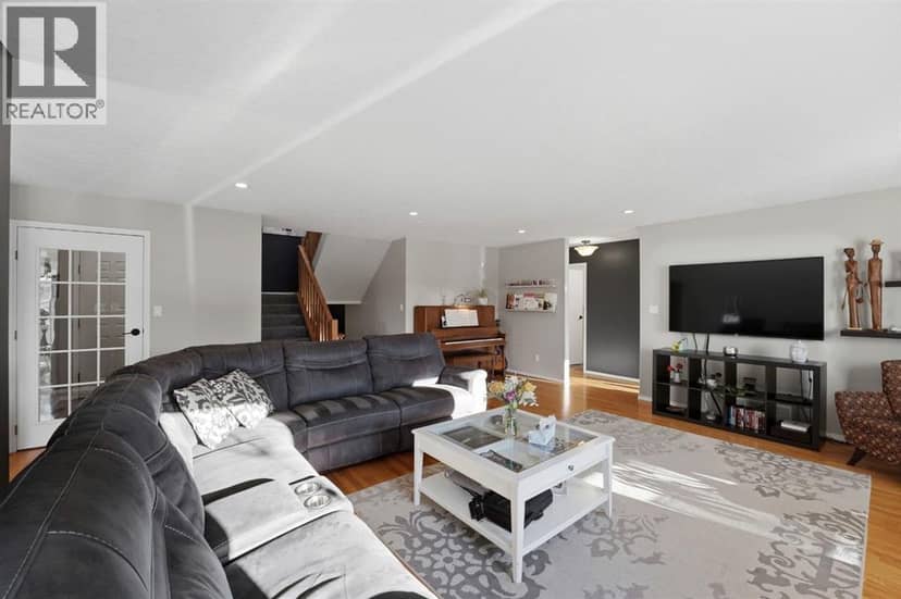 5, 62 Street Close, Stettler, photo 6