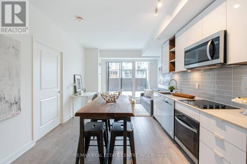 804 - 543 Richmond Street W — photo 8 of 30