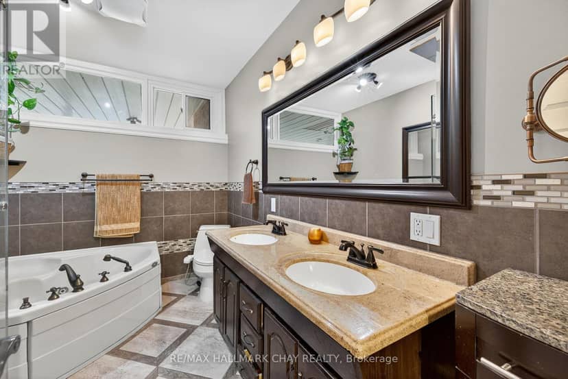 39 Highfield Crescent — photo 21 of 40