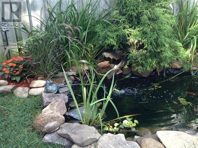 8 Willowcrest Court — photo 15 of 18