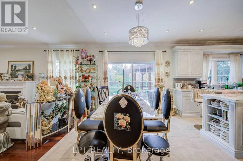 69 Westacott Crescent — photo 13 of 40