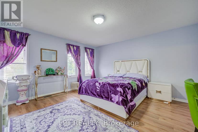 69 Westacott Crescent — photo 31 of 40