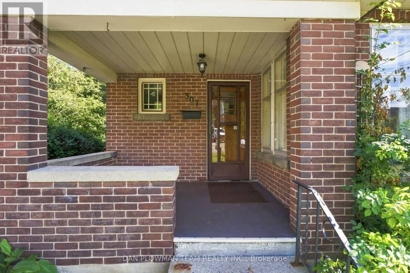 307 William Street E — photo 2 of 40