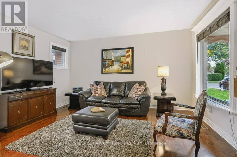 30 Radford Drive — photo 15 of 40
