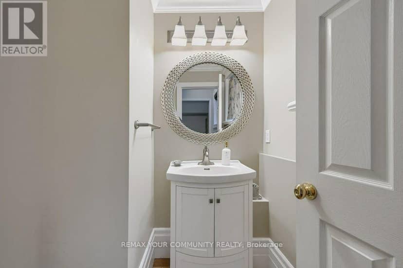 30 Radford Drive — photo 23 of 40