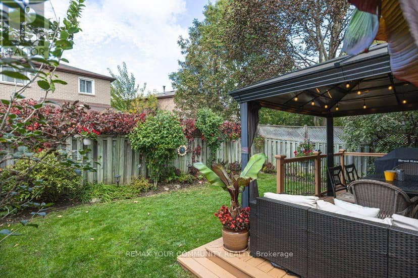 30 Radford Drive, Ajax, photo 4