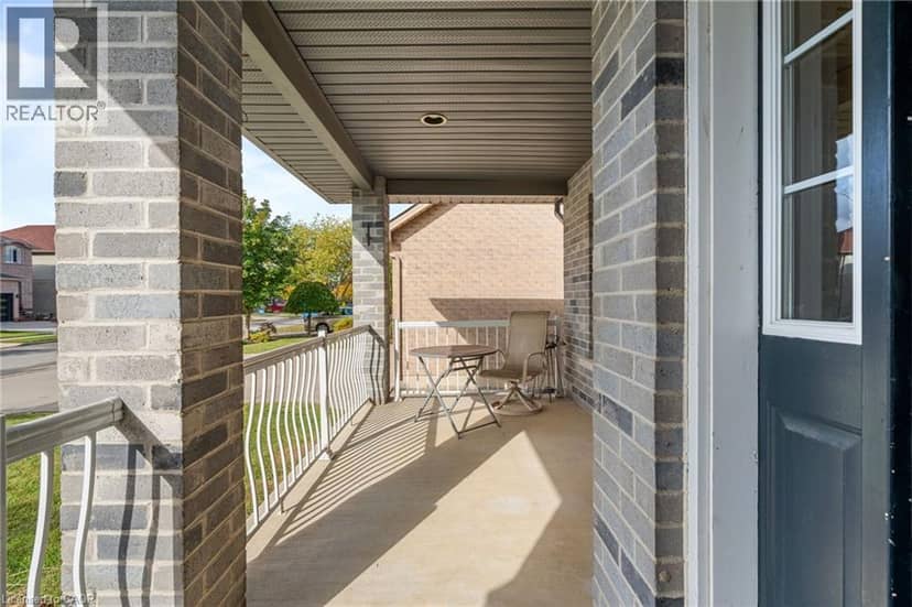386 OLD MUD Street, Stoney Creek, photo 4