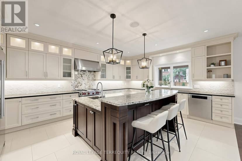 17 Jeremy Drive — photo 13 of 40